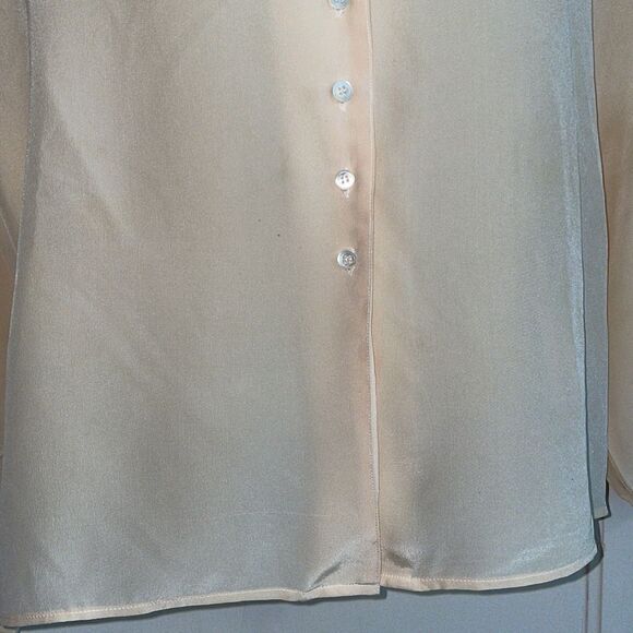 Vintage 80s Liz Claiborne cream/ivory silk button down shirt - Picture 3 of 11